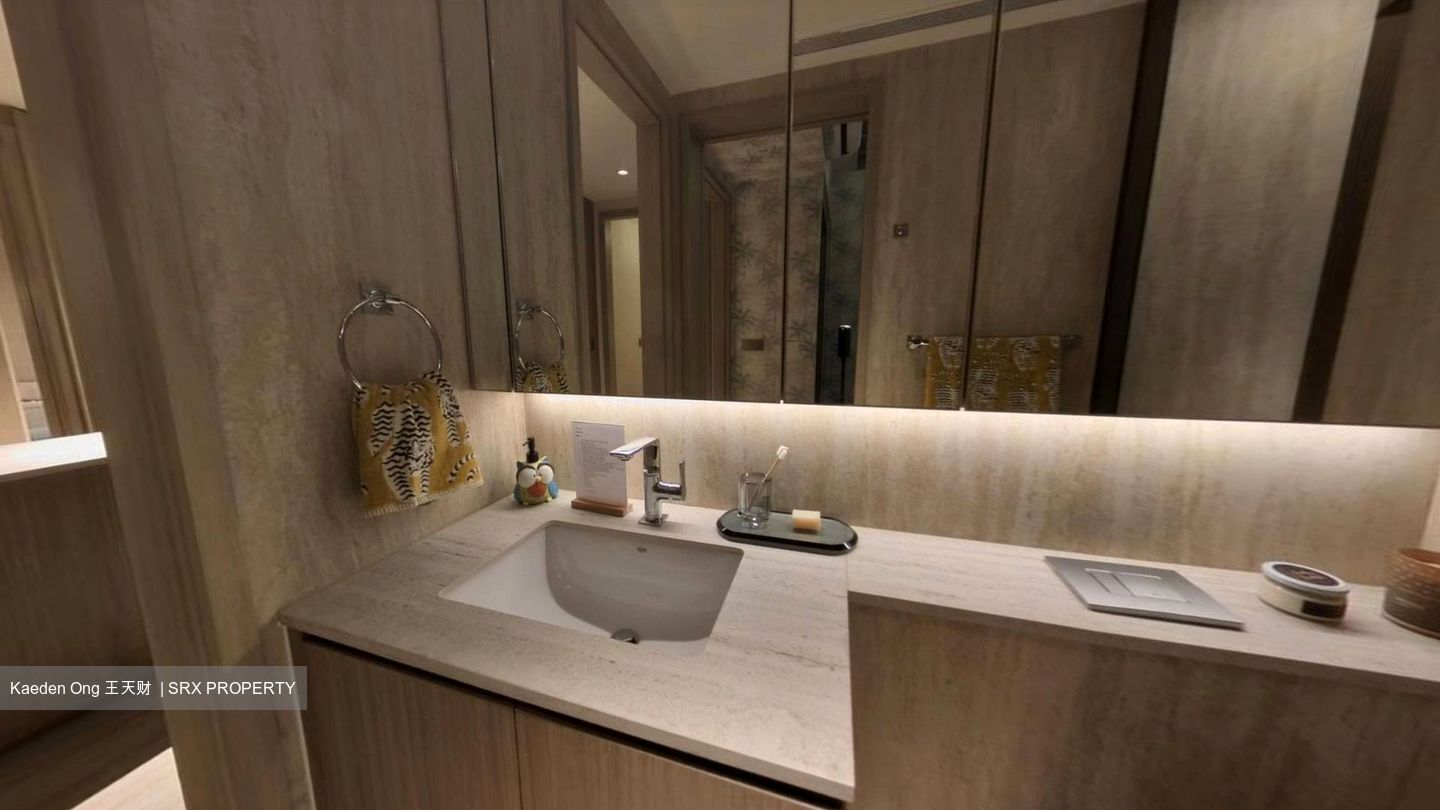 Arina East Residences (D15), Apartment #520878111